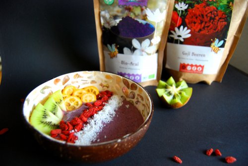 Acai-Smoothie-Bowl mit Aspermühlen Acai-Pulver & Goji's