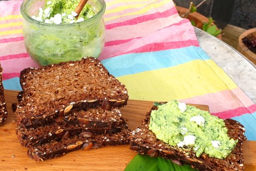 Wilde knoflookroomkaas als dip of spread