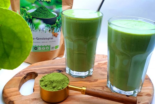 Green Shake with Aspermills Barley Grass Juice Powder