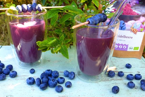 Proteïneshake met pinda’s en bosbessen