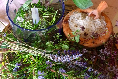 Peppery herb salt with fresh garden herbs