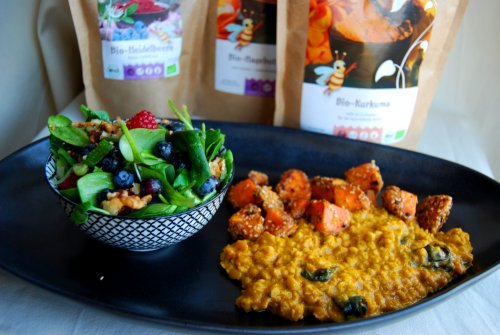 Lentil sweet potato dal with turmeric and lamb's lettuce