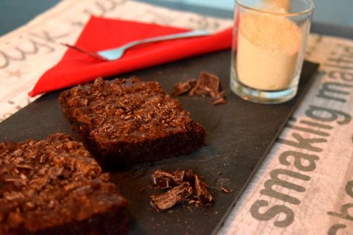 American Double-Choc-Maca-Brownies