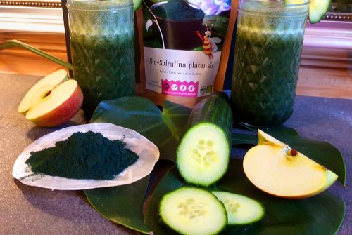 Spirulina detox for inside & outside