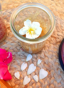 Body scrub Rose with cane sugar