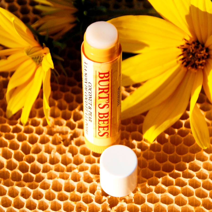 Burt's Bees lip balm with beeswax, coconut & pear 