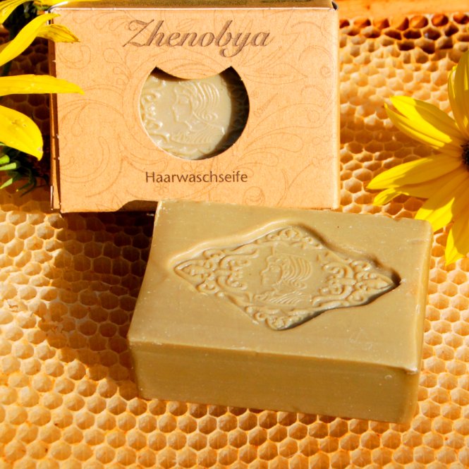Hair Wash Soap with Propolis & 7 Nourishing Oils - Solid Shampoo 100g