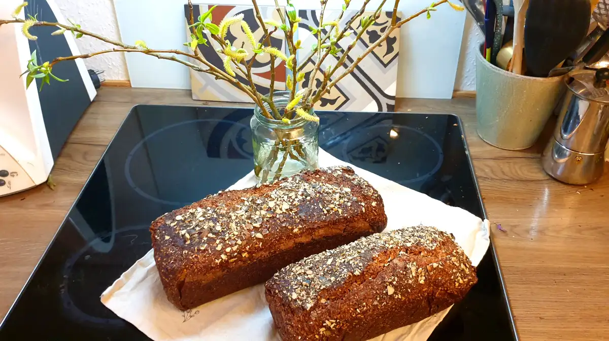 Lower Rhine brown bread