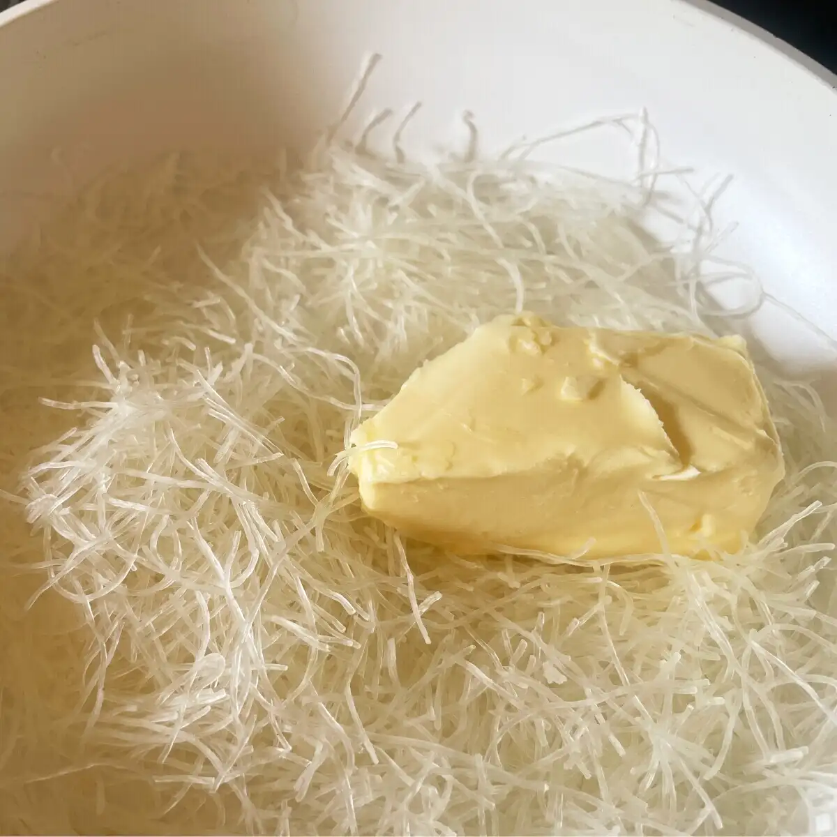 Rijstnoedels met noedels