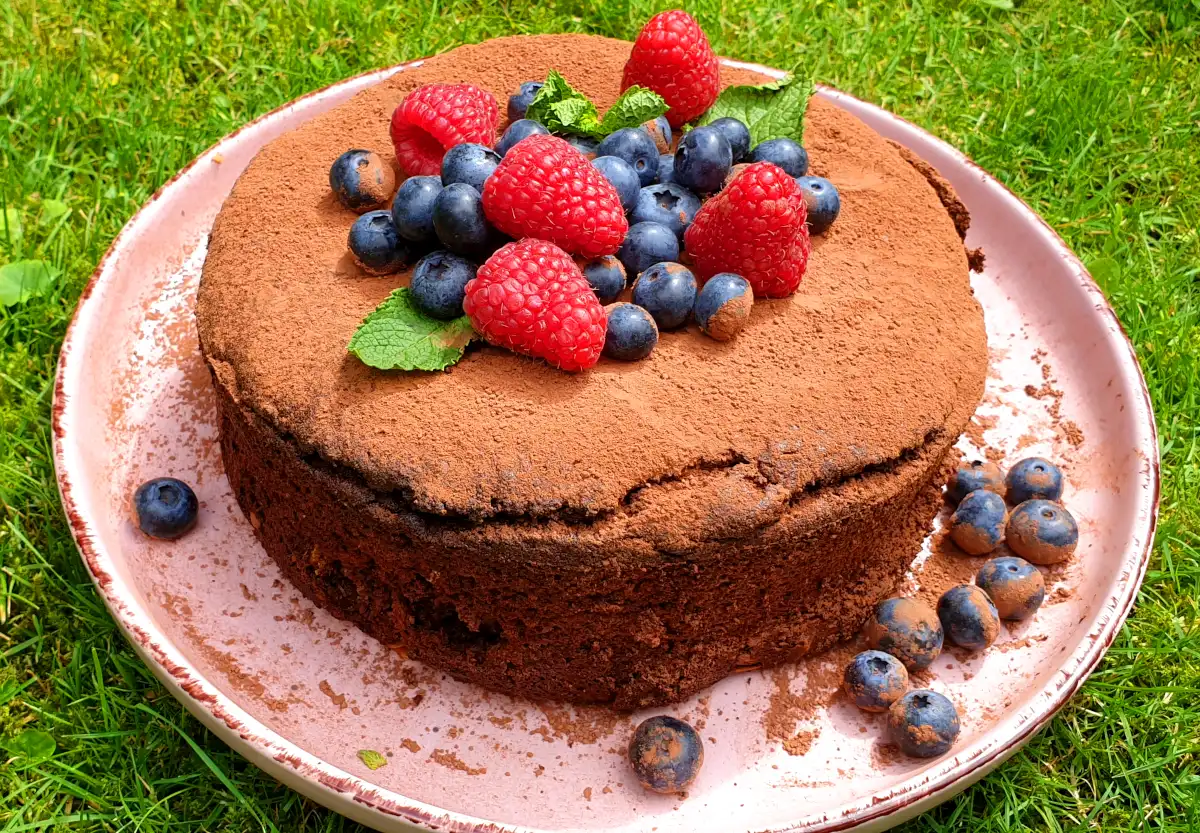 Chocolate cake