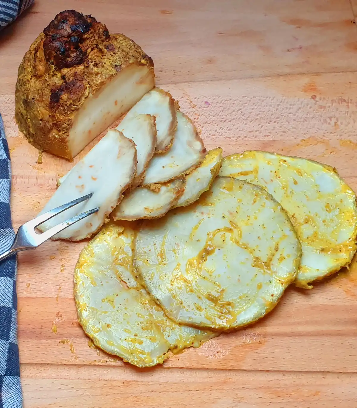 Sliced roast celeriac