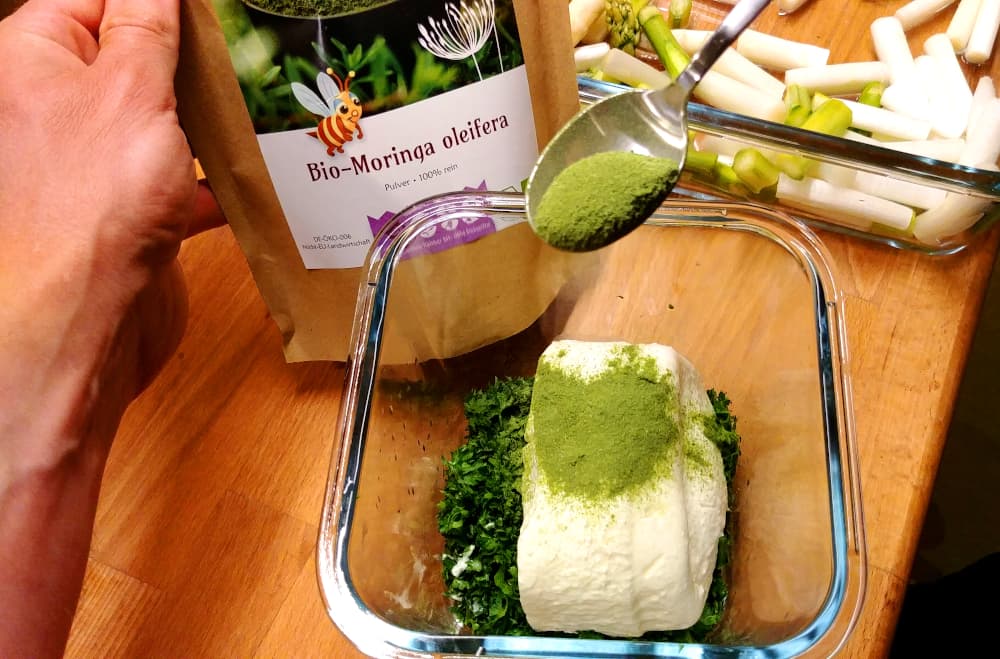 Kräuterquark mit Moringa
